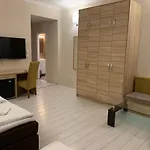 Guest house Las Palmas Sturovo