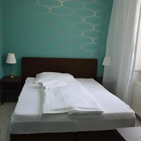 Las Palmas 3* Sturovo